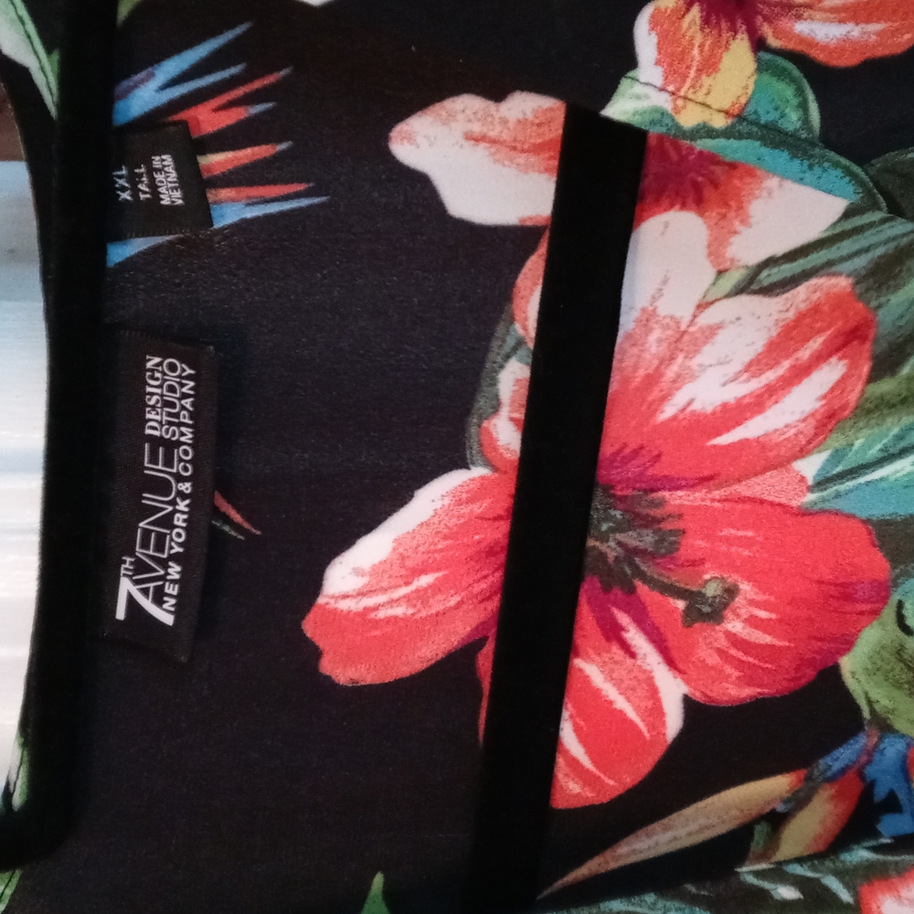 Ladies XXL Tropical Cross-front Sleeveless Blouse